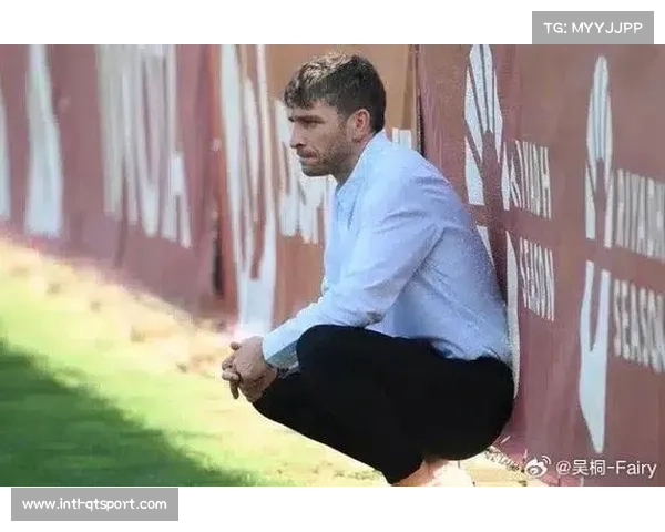 佛罗伦萨更衣室气氛紧张,教练职位面临巨大压力 佛罗伦萨更衣室气氛紧张,教练职位面临巨大压力